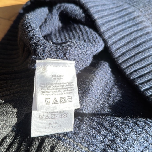 Eddie Bauer Sweater - Picture 5 of 6
